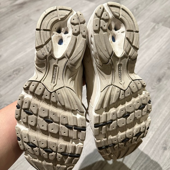 New Balance 530 SIZE: M6 / W7.5 - Picture 4 of 5